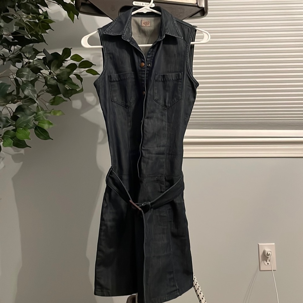 NWOT goldsign denim belted dress XS‎